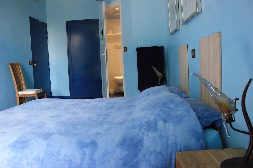 Magnette Hotel
